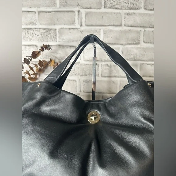 Kate Spade New York Top Handle black leather Bag Turn-Lock Closure at Top - Picture 5 of 16